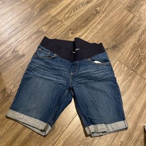 Maternity Bermuda Shorts - Like New!